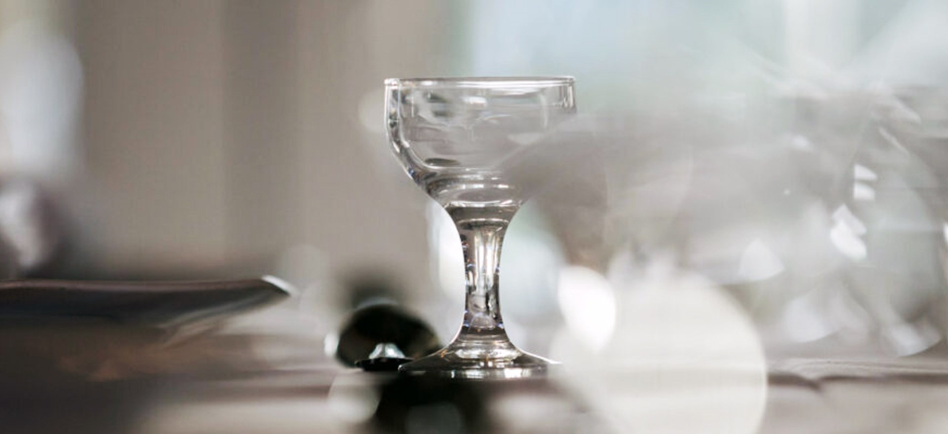 Bredehus Bordbestilling Top